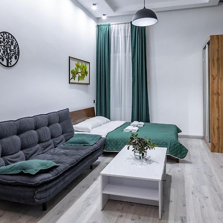 Cozy Apartments Center Lviv Exteriör bild